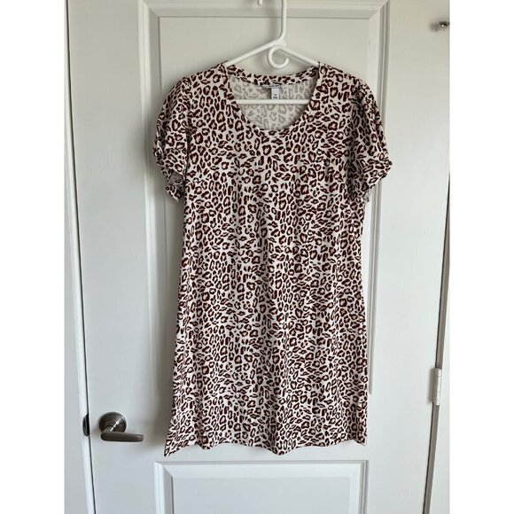 Dress - Picture 1 of 3